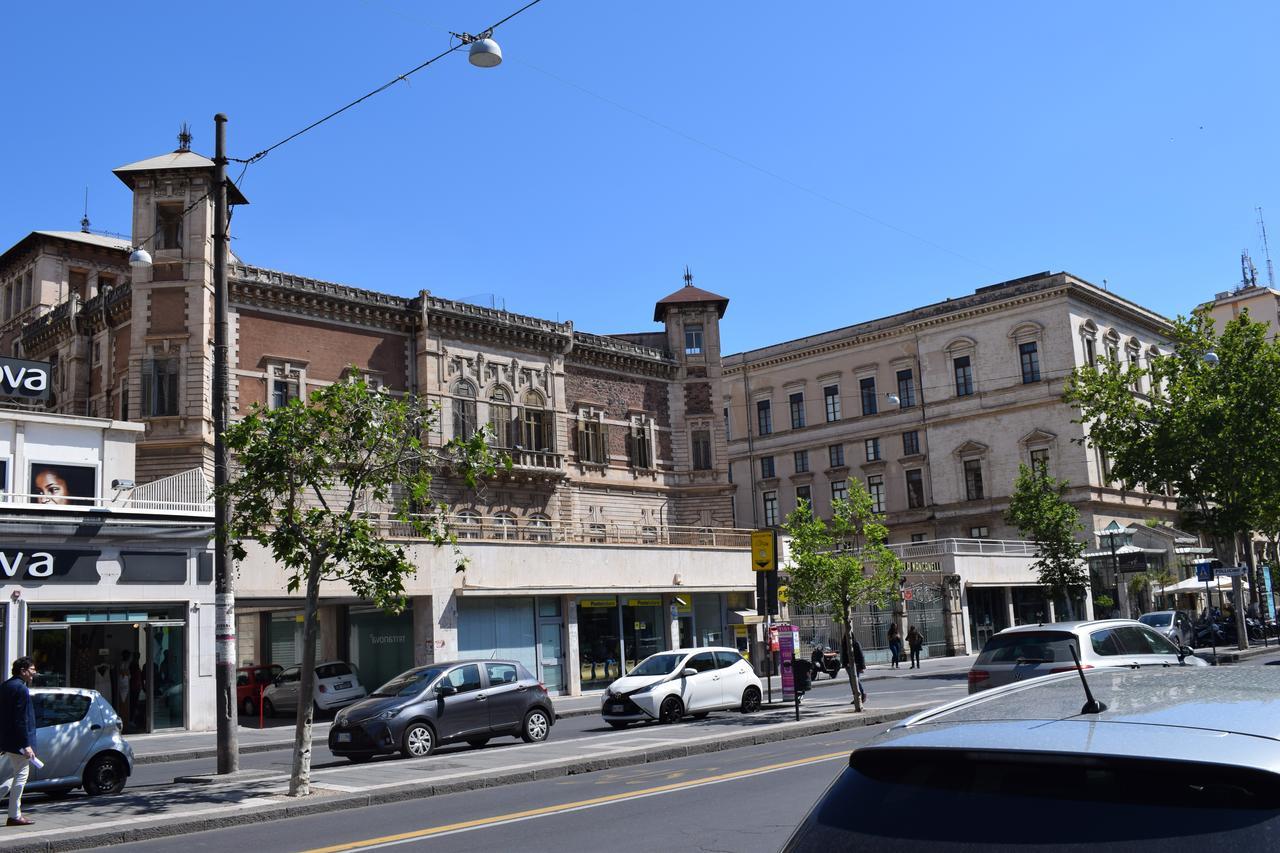 Il Cortiletto Di Piazza Verga Катанія Екстер'єр фото